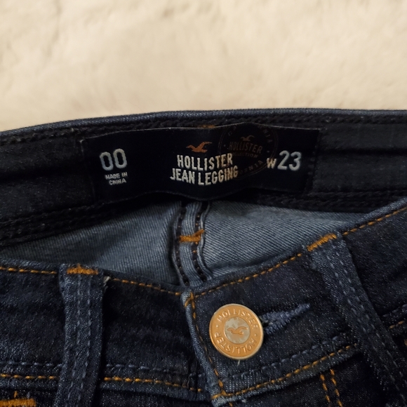 Hollister Jean Leggings, Size 00 Short - Picture 2 of 4